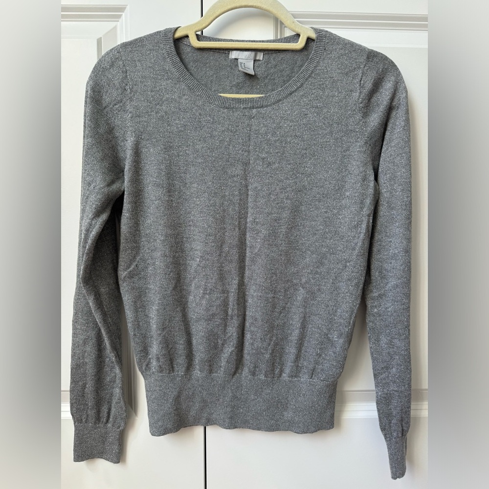 H&M Sparkle Gray Crewneck Sweater EUC Knit Silver Ribbed Medium